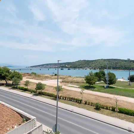 Apartman Beachfront Jurica
