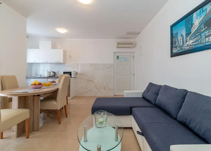 Apartmán Beachfront Jurica With Balcony Trogir