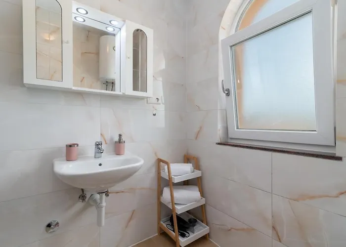 Apartmán Beachfront Jurica With Balcony Trogir
