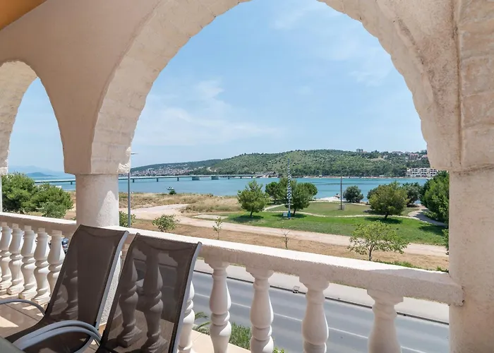 Beachfront Jurica With Balcony *
